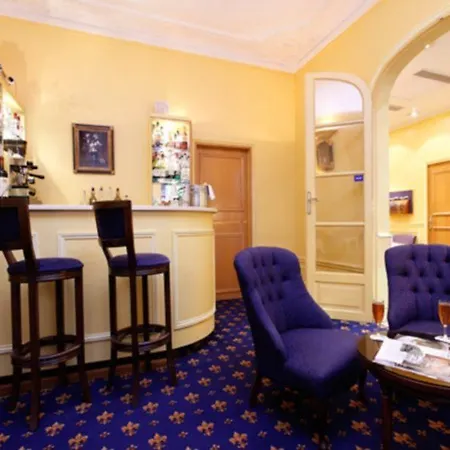 Hôtel Queen Mary 